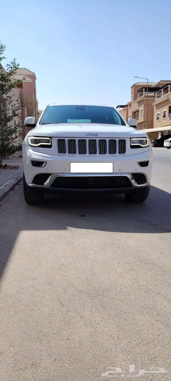 جيب جراند شروكي ساميت 2015 فل كامل 26