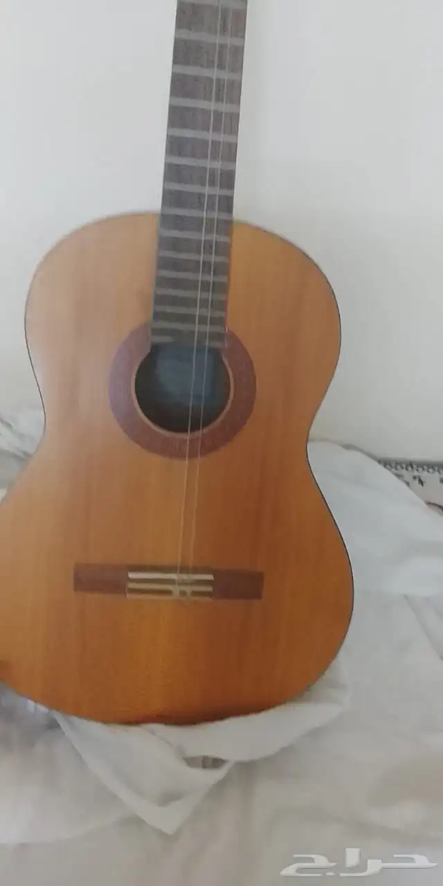 قيتار للبيع 0