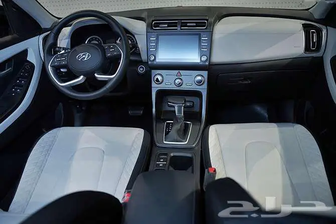 هيونداي كريتا 1.5 سمارت موديل 2025 3