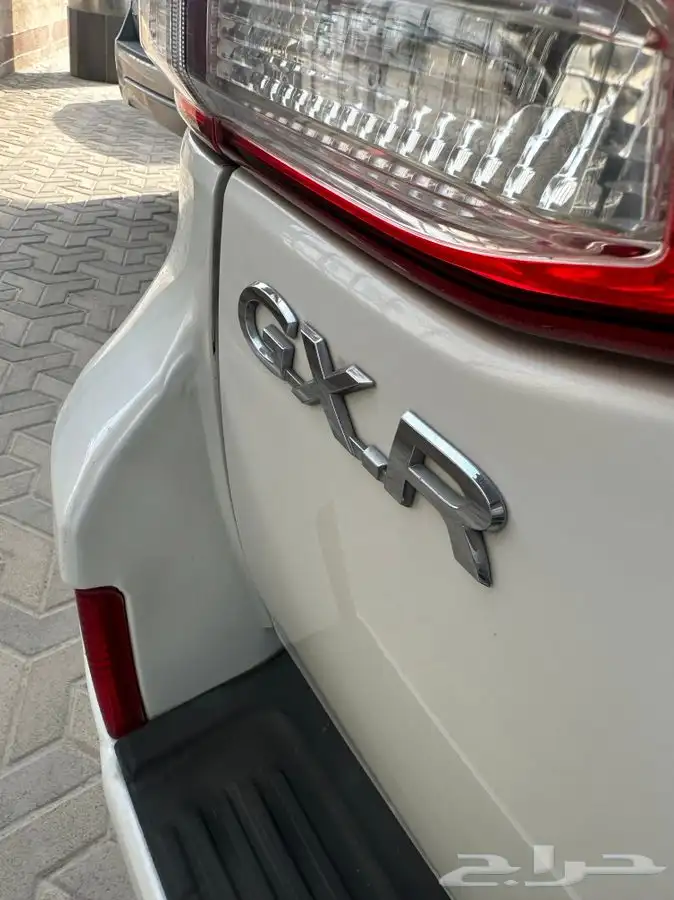 نبيع لاند كروزر 2010 6 سرندل ممشى قليل . 8