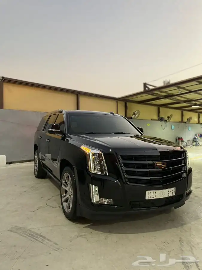 للبيع كاديلاك اسكاليد 2018 قصير 0