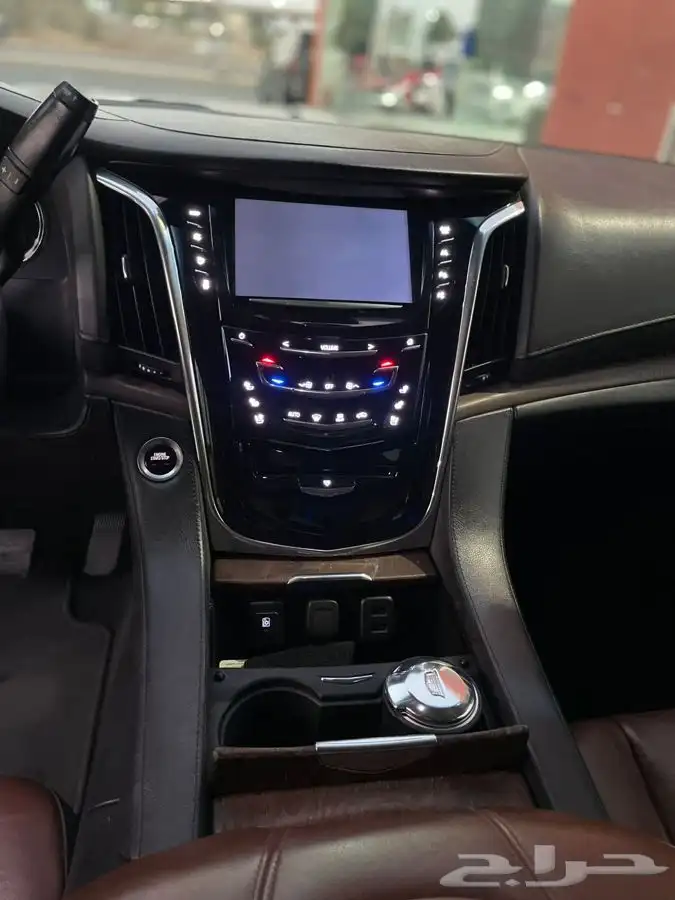 للبيع كاديلاك اسكاليد 2018 قصير 9