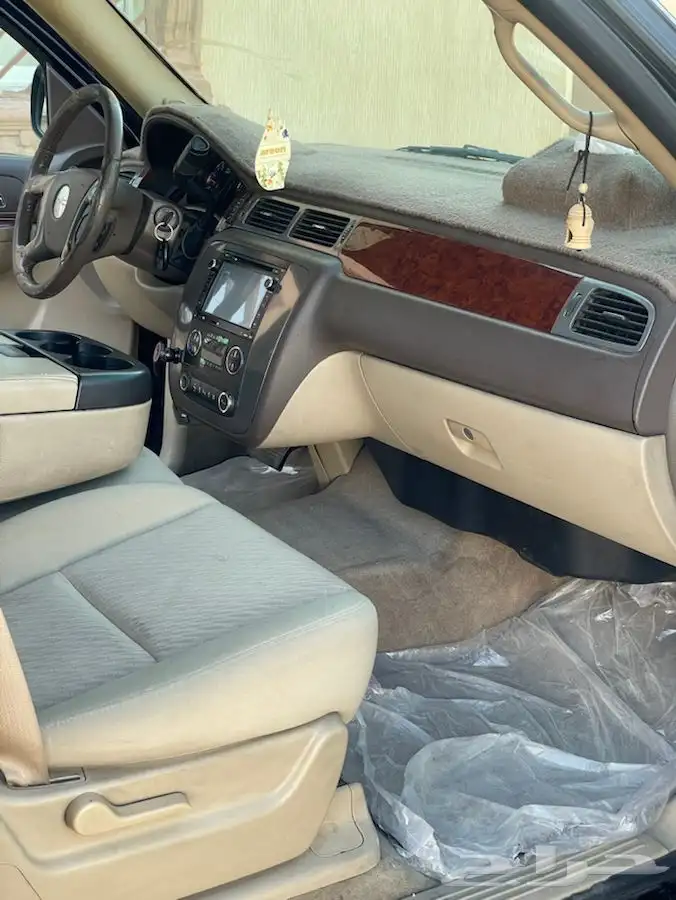 للبيع يوكن 2010 دبل 3