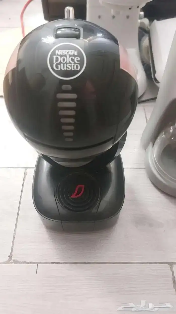 خزان ماء للصامل اثاث منزلي للبيع المتبقي منه 4