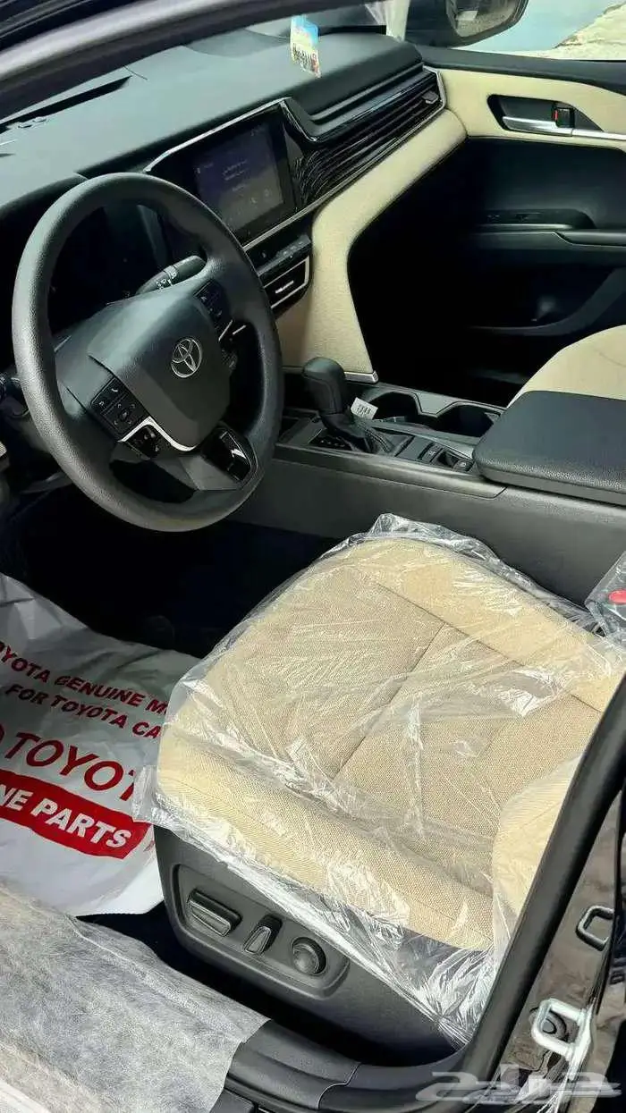 عرض خاص كامري 2025 E بنزين سعودي الون اسود 6