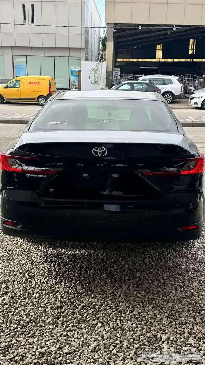 عرض خاص كامري 2025 E بنزين سعودي الون اسود 3