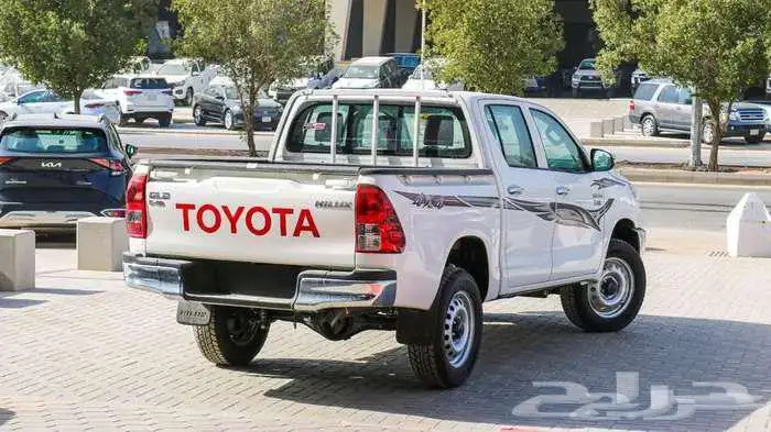 تويوتا هايلكس غمارتين 2025 دبل سلق ديزل سعودي عرض خاص 7