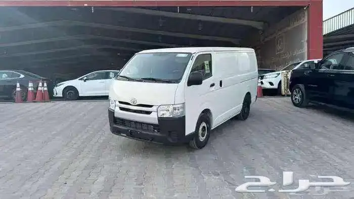 تويوتا هايس 2025 سقف واطي قير عادي بنزين بضاعة 0