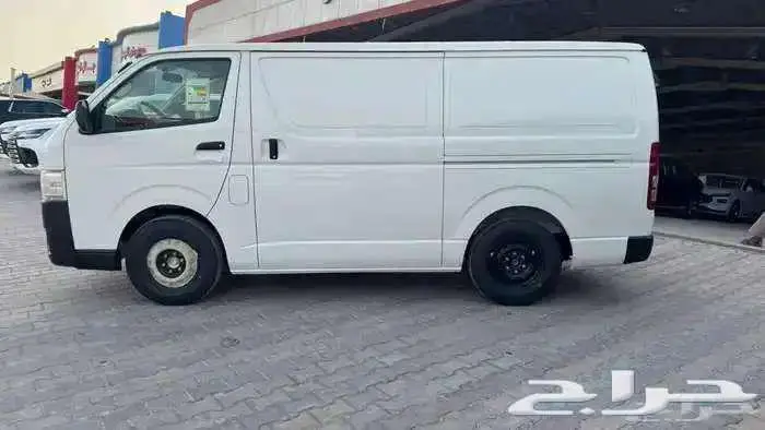 تويوتا هايس 2025 سقف واطي قير عادي بنزين بضاعة 2