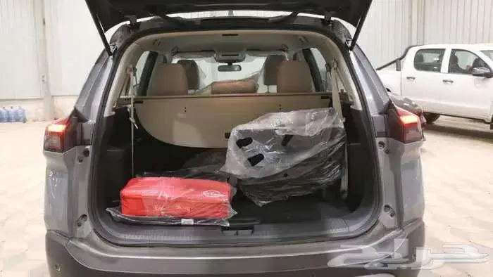 نيسان اكس تريل 2026 5 و7 راكب اقل هامش ربح 11