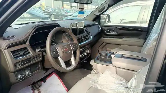 جي ام سي يوكن 2025 SLE 14