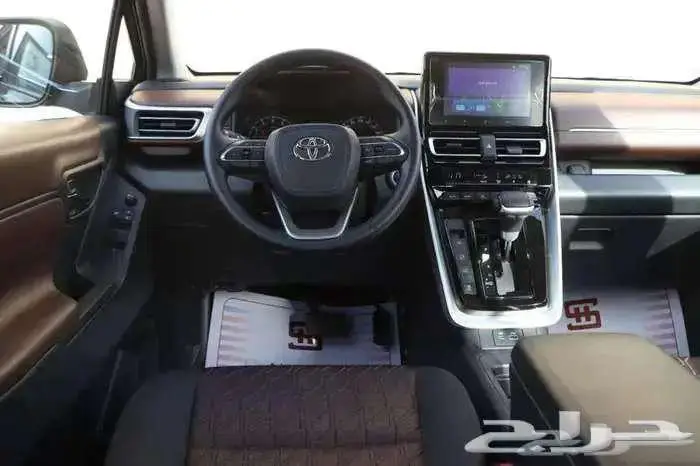 اينوفا GL بنزين موديل 2024 حبه فقط 10