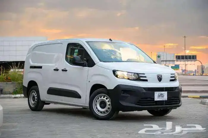 بيجو بارتنر بضاعه طويل موديل2025 4