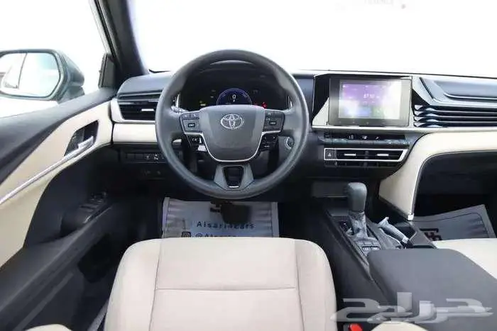 كامرى E هايبرد تتانيوم 2025 3