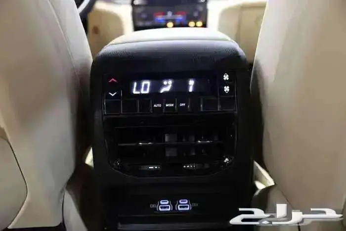 جيب جراند شيروكى استاندر دبل 2025 7