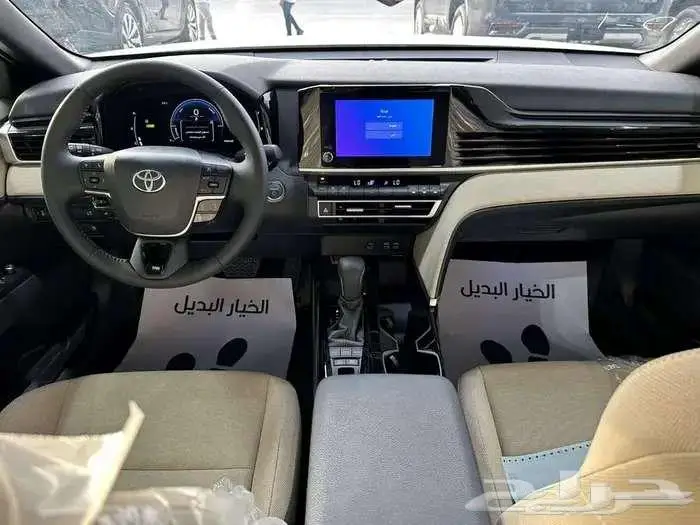 تويوتا كامري LE بنزين 2025 سعودي 14