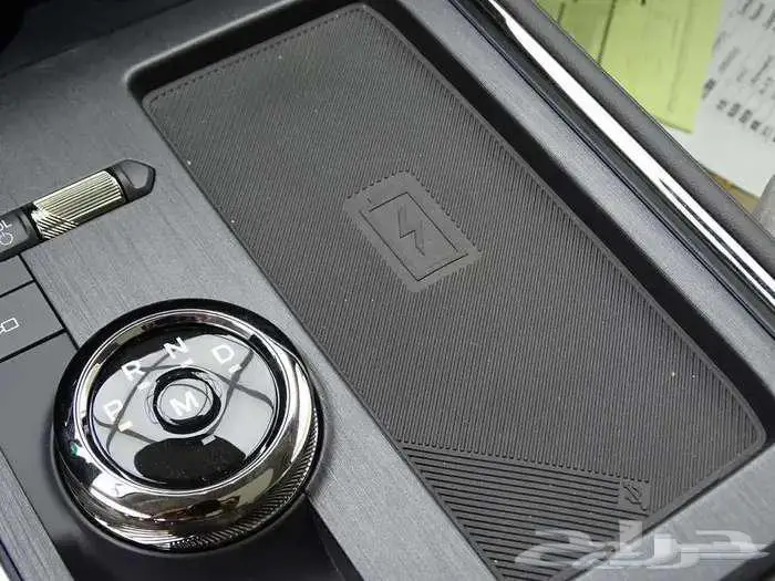 فورد تورس تيتانيوم 2026 16