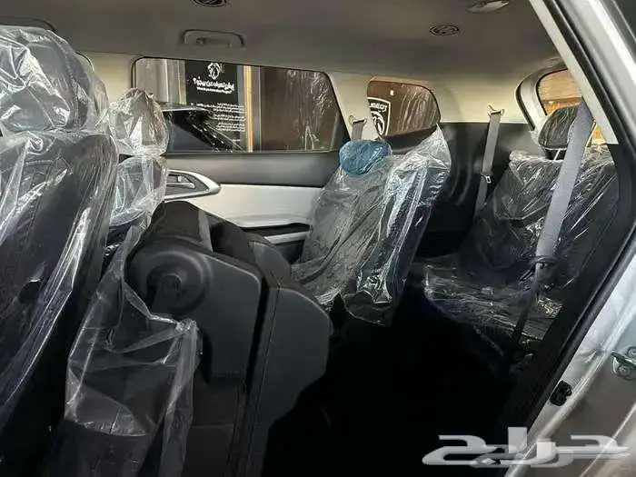 كيا كارينز 2025 6