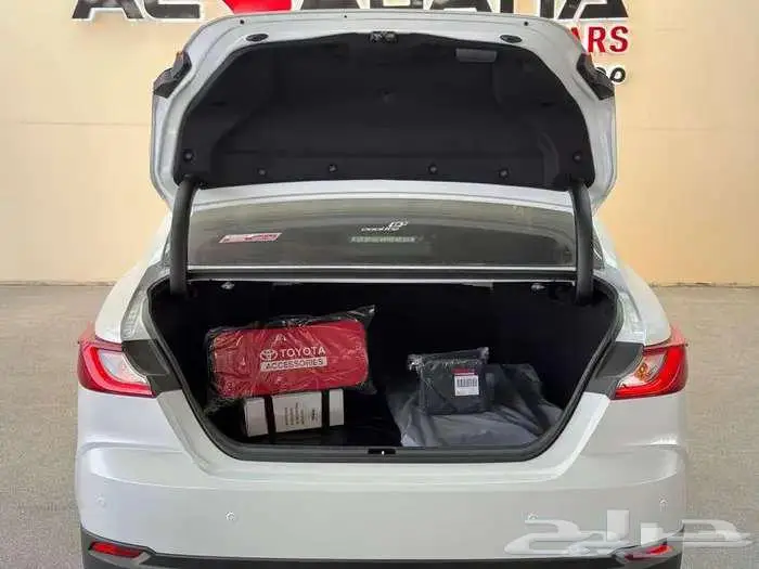 تويوتا كامري E بنزين 2025 سعودى عروض اخر السنة كاش واقساط 9