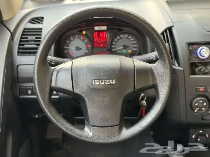 ايسوزو ديماكس غمارتين دبل زجاج كهرباء _ زجاج عادي 2026 13