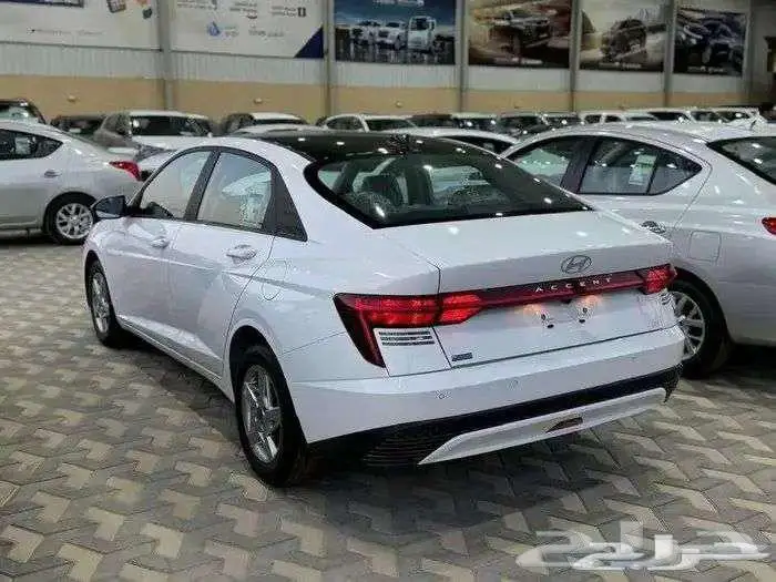 هيونداي اكسنت 1.5 سمارت -تو تون- 2025 بأقل سعر لدي أوتو ون 12