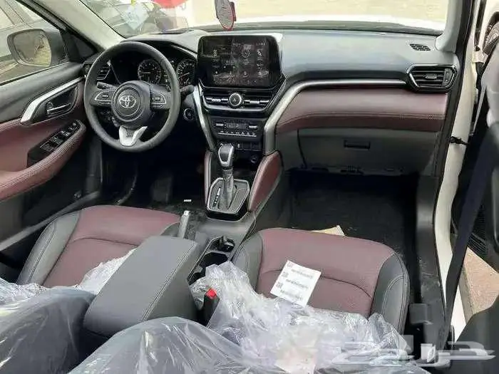 تويوتا اوربان كروزر فل كامل 2026 6