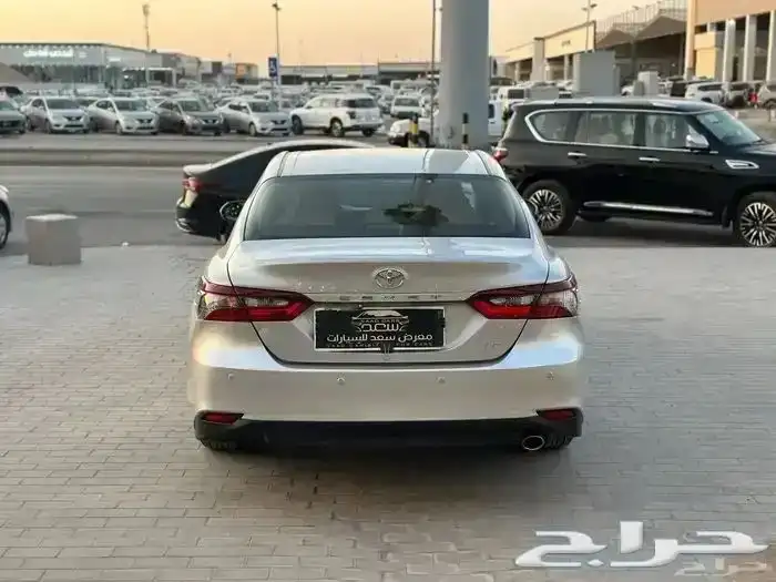 تويوتا كامري LE مطور 2023 6