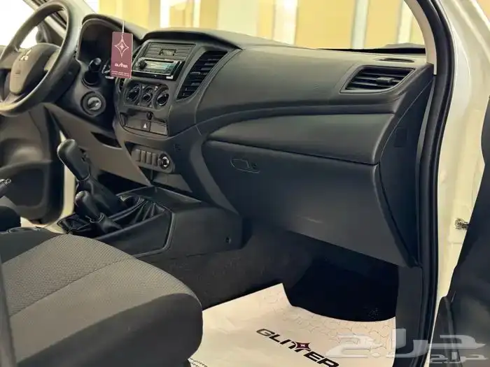 ميتسوبيشي L200 بنزين موديل 2020 نظيف جدا 15