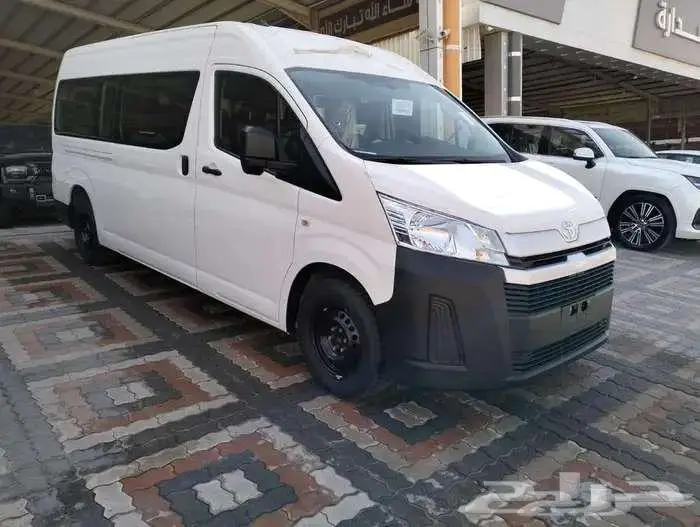 تويوتا باص هايس 2026 ديزل 13 راكب قير عادي 2