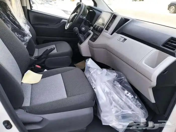 تويوتا باص هايس 2026 ديزل 13 راكب قير عادي 7