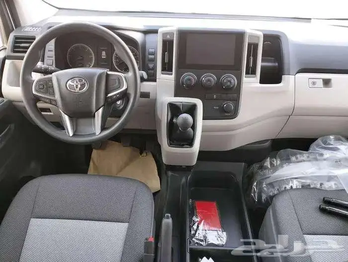 تويوتا باص هايس 2026 ديزل 13 راكب قير عادي 5