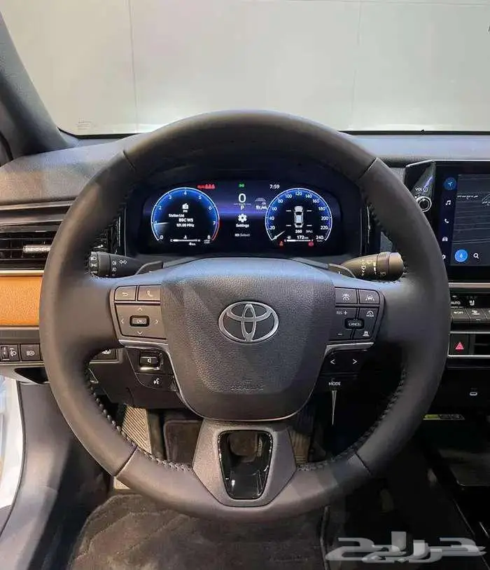 تويوتا كامري GLE بنزين كويتي 2025 اقساط 9