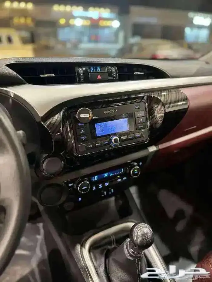 تويوتا هايلوكس 2021 نظيف جدا 5