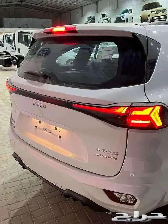 ايسوزو MUX فل كامل دبل متوفر (- 2026) 8