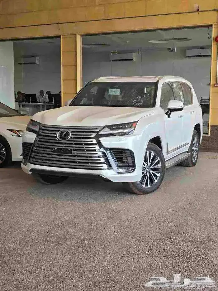 لكزس LX700 BH هايبرد سعودي موديل 2025 متوفر لدى الحسن 0