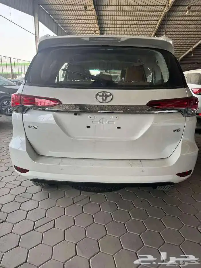 فورتشنر VX1 بنزين 2026 محرك V6 دبل دفلك (سعودي) 3