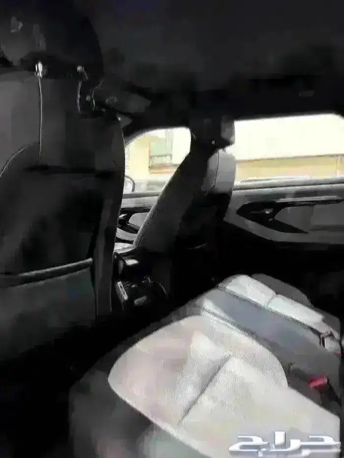 رنج روفر ايفوك 2023 فل كامل 7