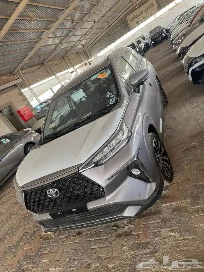 تويوتا فيلوز 2025 6