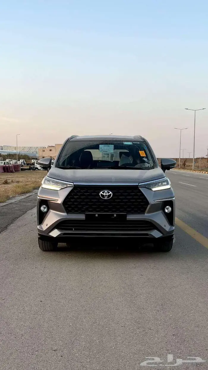 عرض خاص تويتا فيلوز 2025 كاش وتقسيط 7