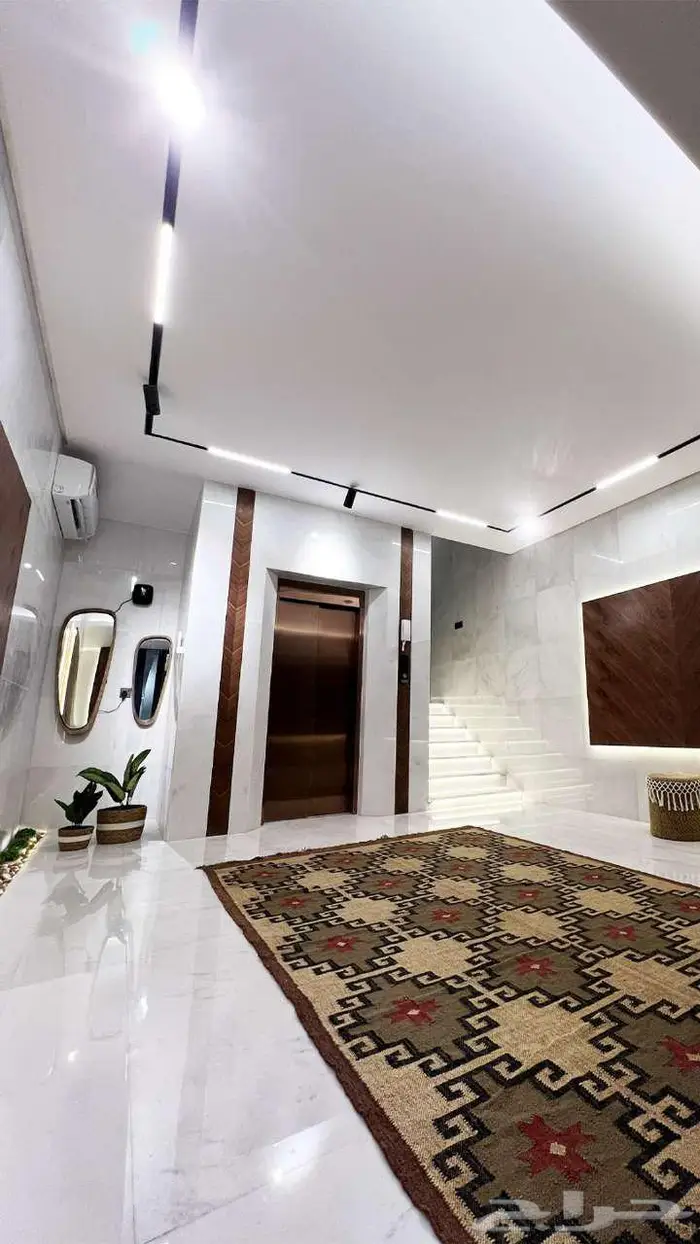 عمارة للبيع حي السلامه بالقرب من ممشى اليمامه 4