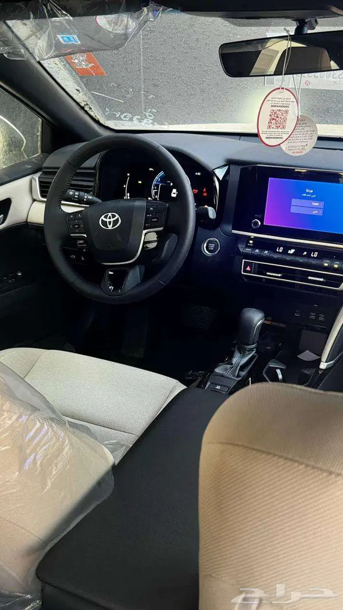 تويوتا كامري LE نص فل 2025 8