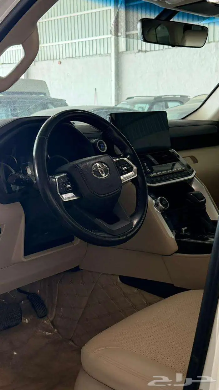 تويوتا لاندكروزر L2 ديزل موديل 2022 مرهم خليجي 5