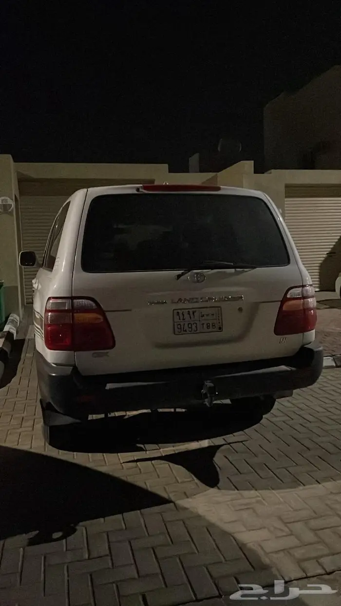 جيب لاند كروز 2001 2