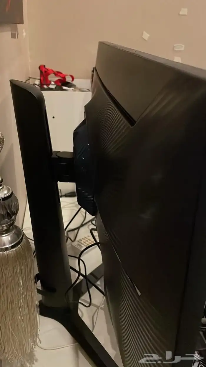 شاشة سامسونج للألعاب 9