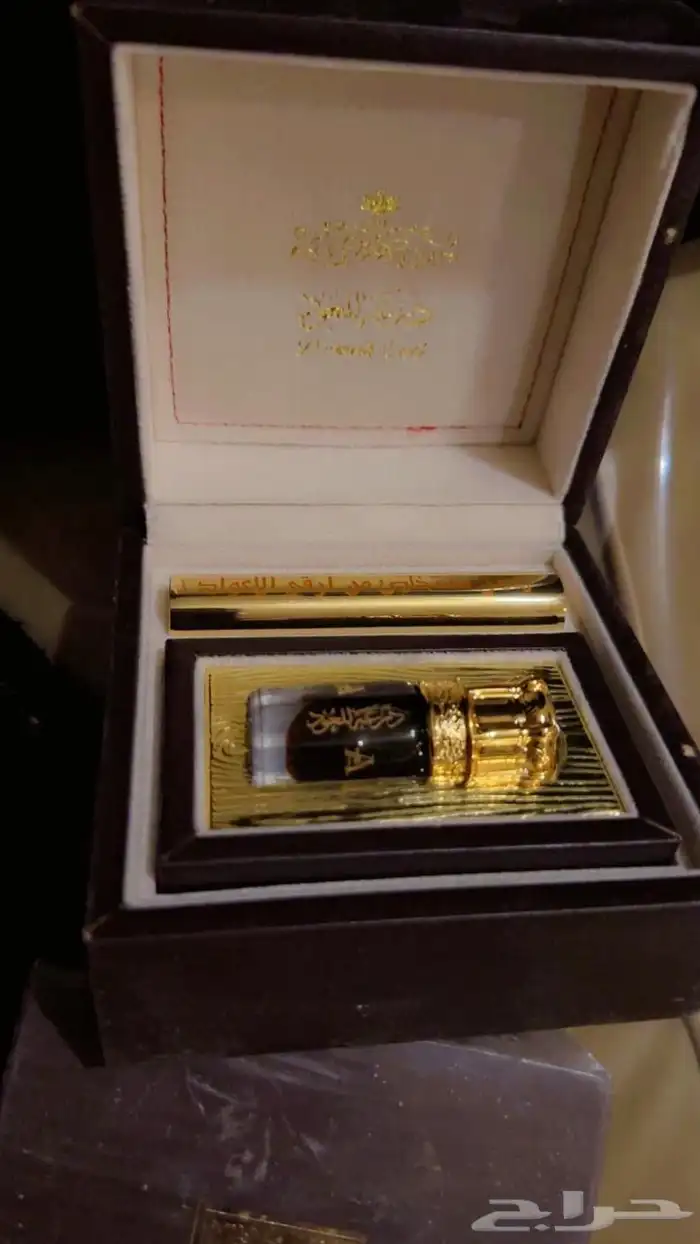 دهن عود البيع مستعجل 0