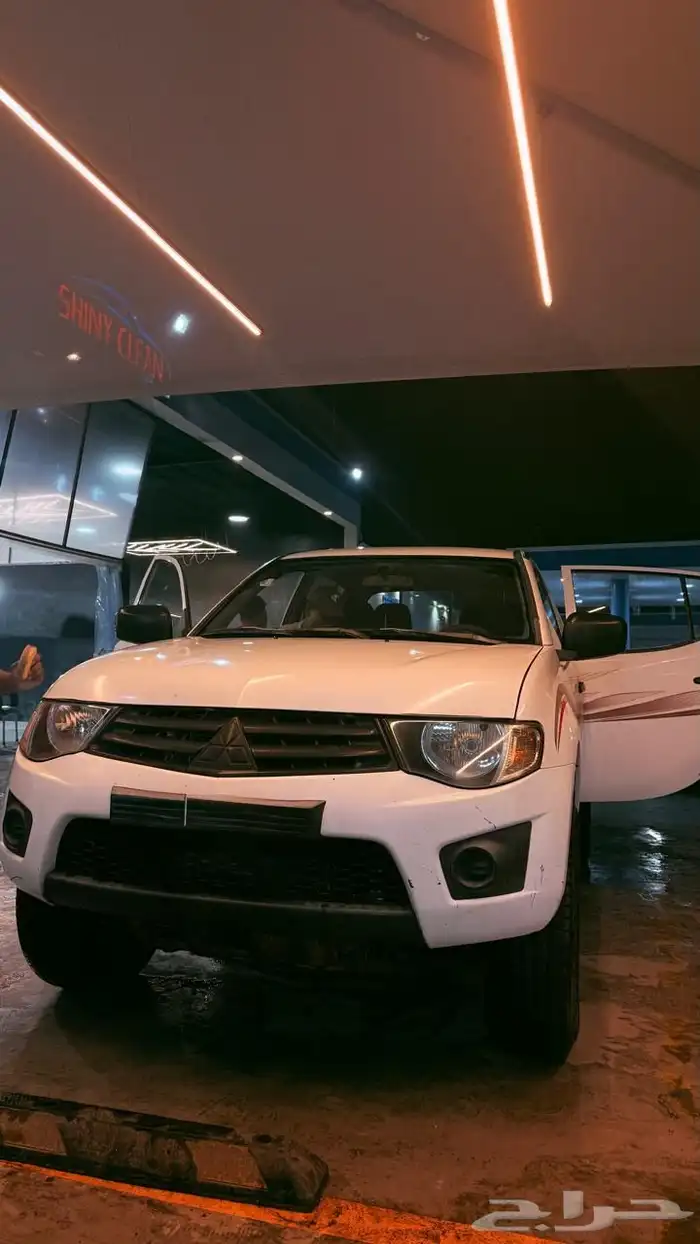 ميتسوبيشي 2011 1