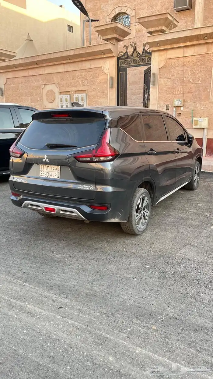 مستبيشي اكسباندر 3