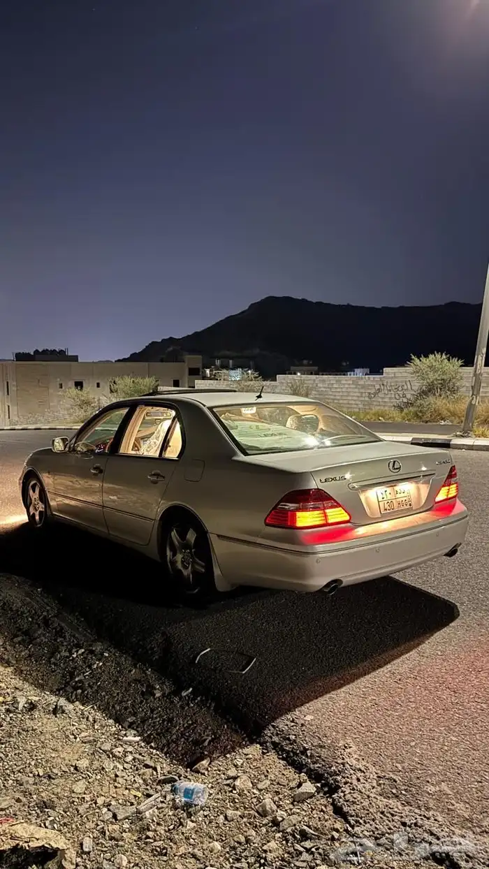 للبيع لكزس 430 موديل 2004 3