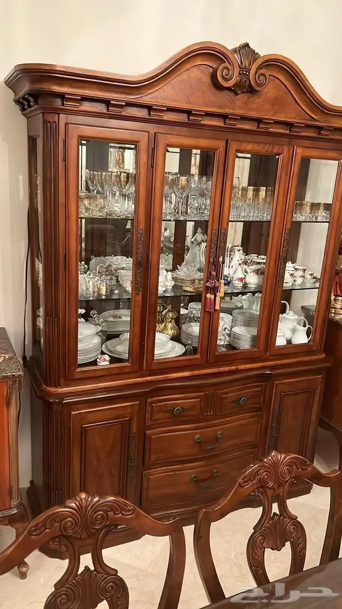 سفرة طعام 10 كراسي 1