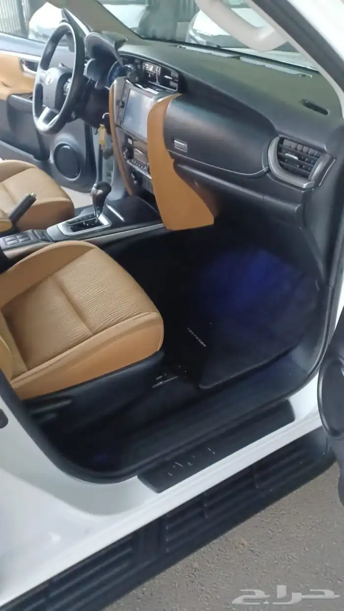 جيب فورتشنر VX1 6 سلندر موديل 2023 (تم البيع) 19